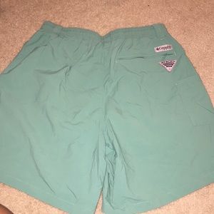men’s Columbia shorts